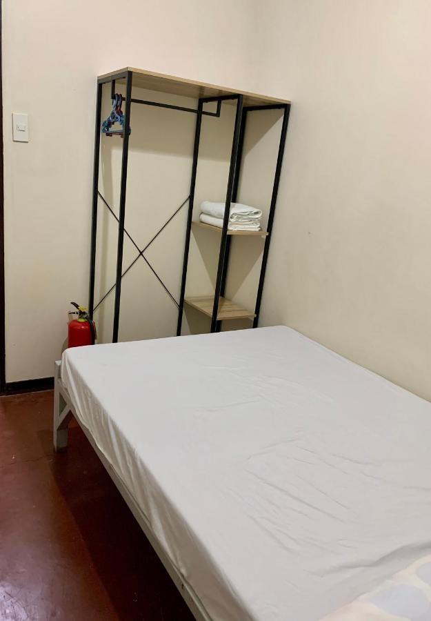 Mybed Dormitory セブ市 エクステリア 写真