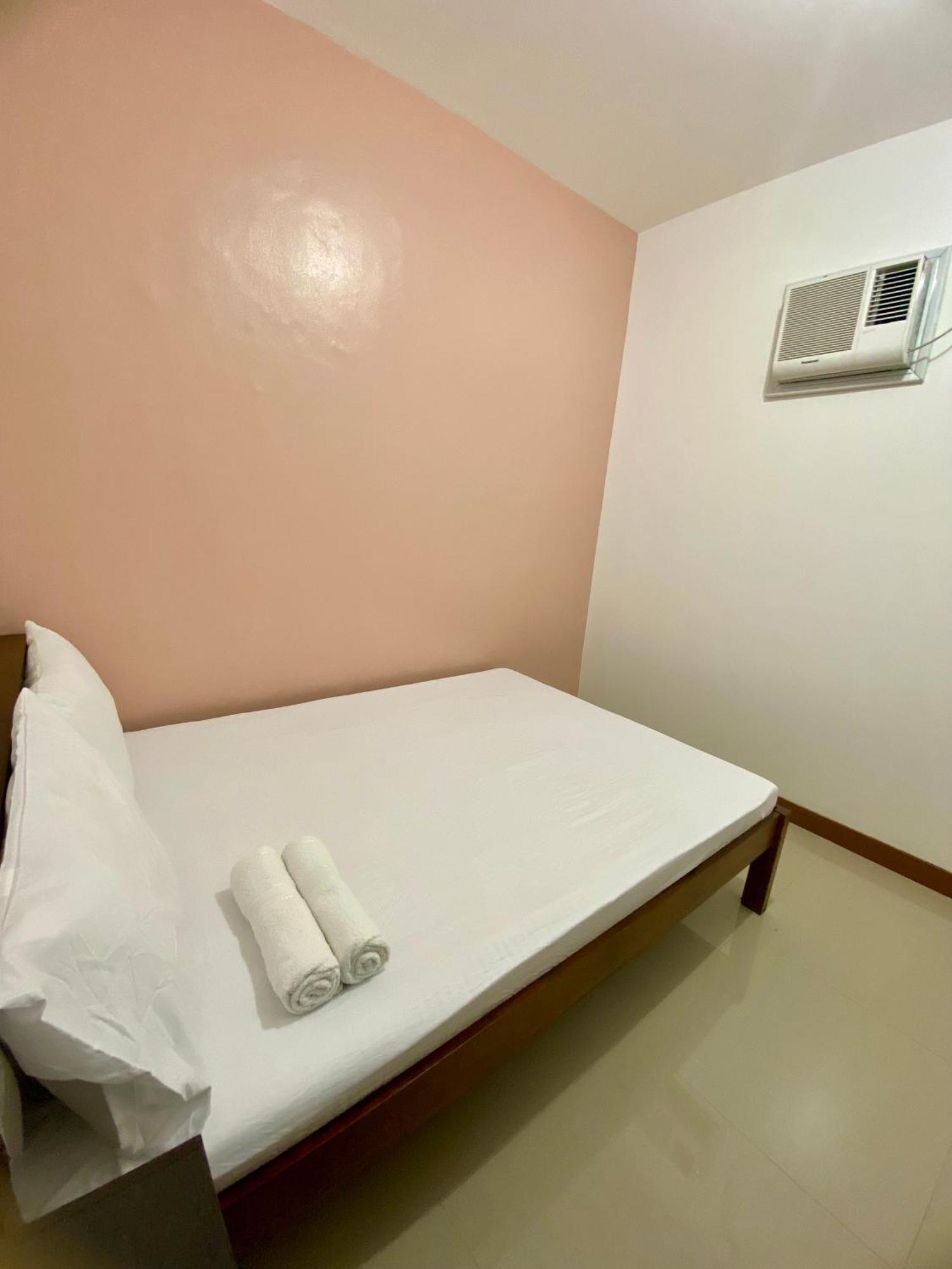 Mybed Dormitory セブ市 エクステリア 写真